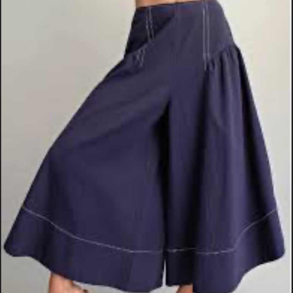Linen Extended Waist Pants
NWOT
Anthopologie
COLOR- Navy Blue - Picture 4 of 6